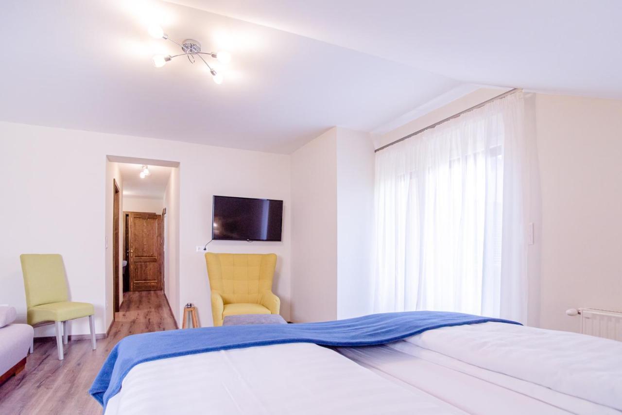 Harom A Kislany Panzio Hotel Heviz Exterior photo